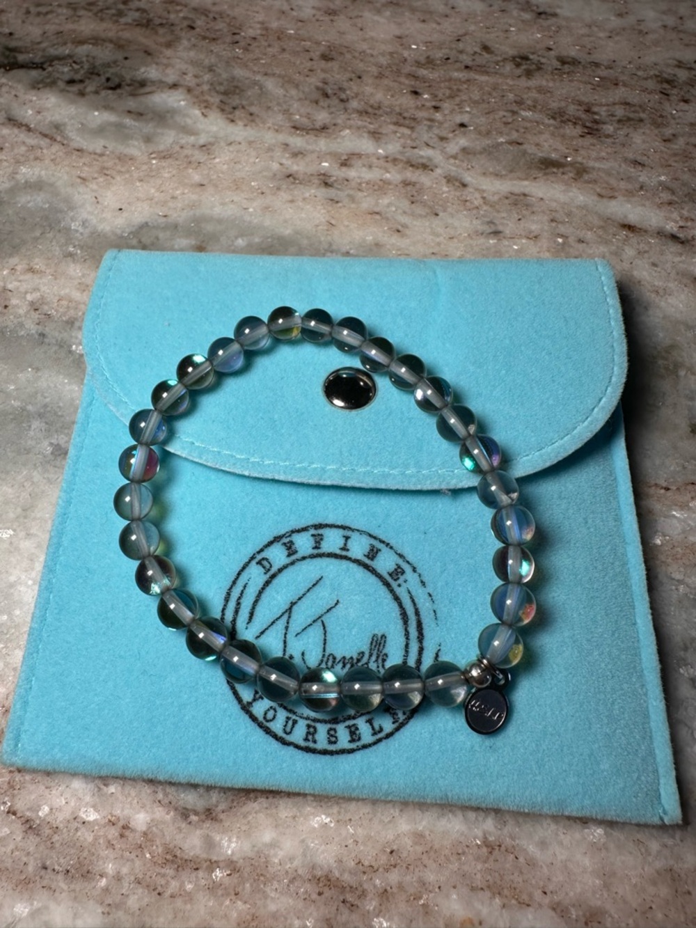 Iridescent Beaded Stretch Bracelet - Clear/Opalescent